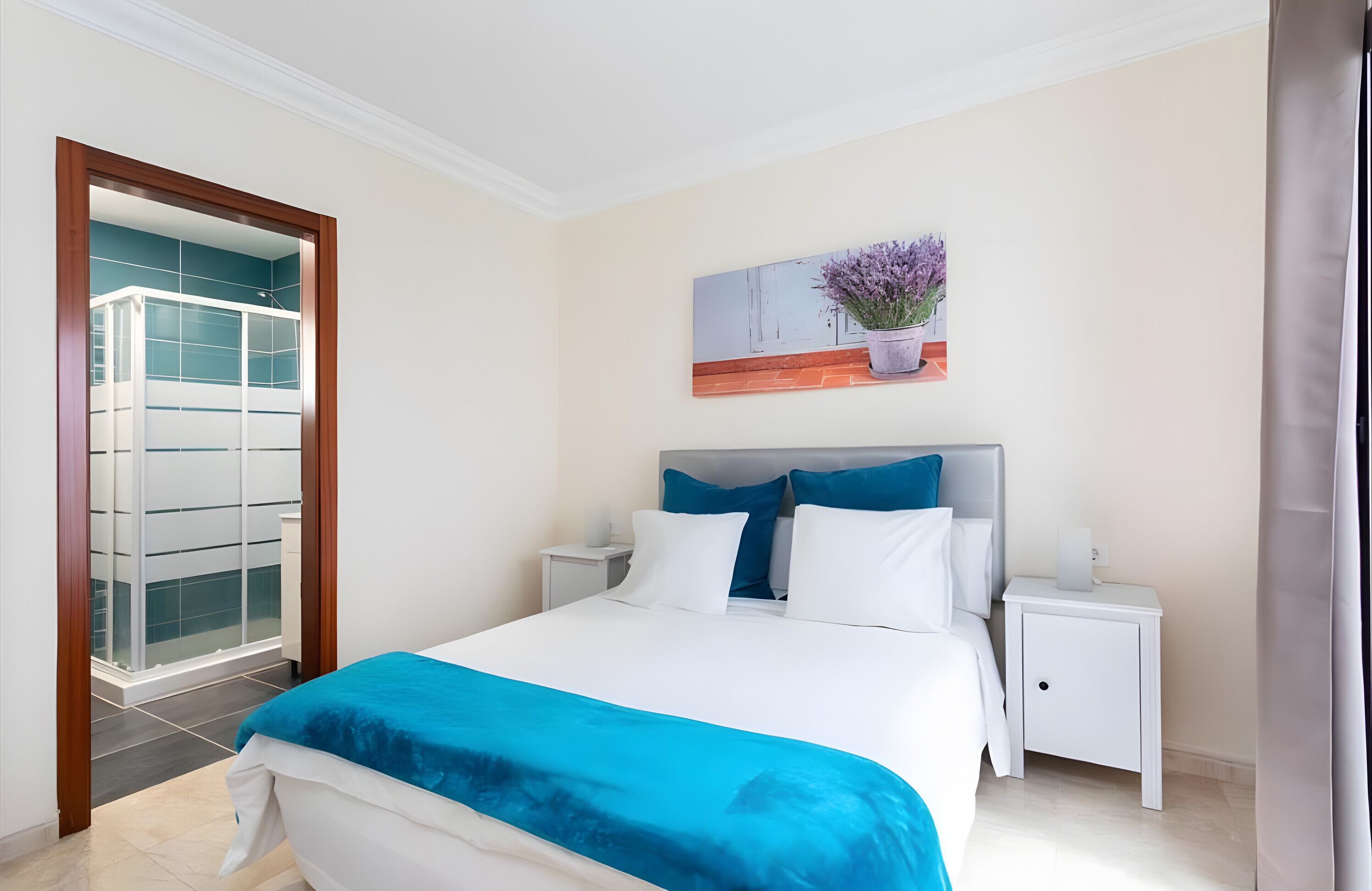 2 Schlafzimmer, Bügeleisen/Bügelbrett, WLAN, Bettwäsche