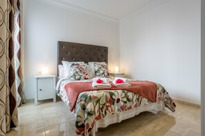 2 camere, ferro/asse da stiro, Wi-Fi, lenzuola