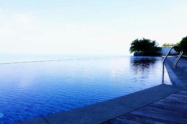 Pool - Mykey Silverscape B-39-07 Melaka City (Melaka)