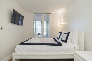 2 slaapkamers, een strijkplank/strijkijzer, wifi, beddengoed