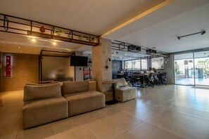 Basic Apartment | Lobby - Get One  (João Pessoa)