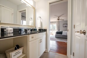 Interior - 3BD Spacious Pinehurst Retreat. Pool & Arcade Games. Near Resort & Fair Barn. (Pinehurst)