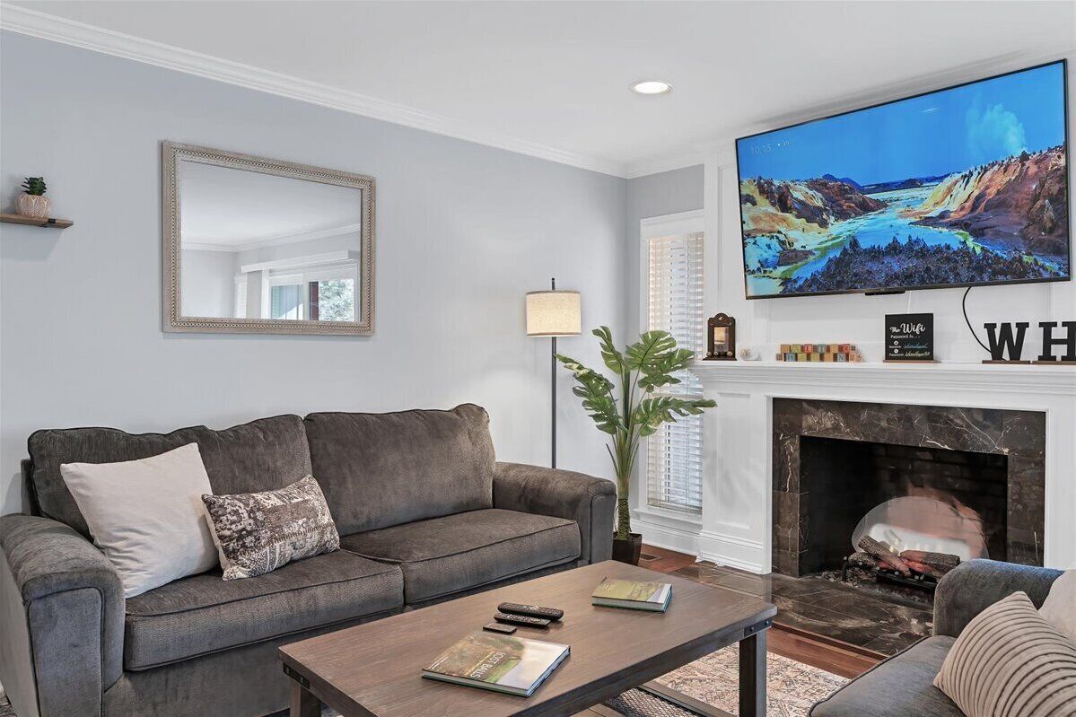 TV connectée, cheminée, baby-foot