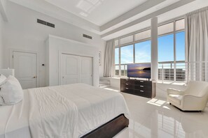 1 bedroom, iron/ironing board, free WiFi, bed sheets - Best of Both Worlds (Fort Lauderdale)
