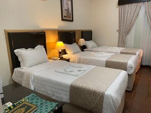 Free WiFi - Khen pahar hotel and Resturant  (Shopian)