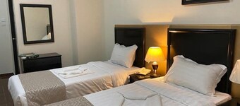 Khen pahar hotel and Resturant 