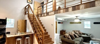 Perfect Honeymoon Lake House