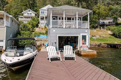 Adorable Lakefront 1 bd guest house