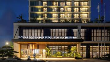 المنشأة من الخارج