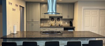 Ultimate Game Day Stay, 3BR House +Pool Near AT&T Stadium but far from the noise