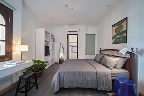 Room - Express by M Village Cach Mang Thang 8, a brand of Modern Village Lifestyle (Ho Chi Minh City)