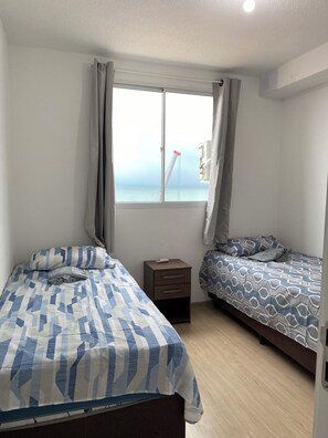 2 bedrooms, iron/ironing board, WiFi, bed sheets - View and Access to the Sea at Mirante Condominium Club with Rooftop (Fortaleza)