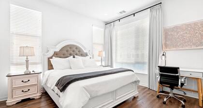 Central Location Master Bedroom w Shared Bathroom