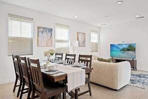 Ferienhaus, Mehrere Betten, Küche, Gartenblick (75309 Palm Desert-2) | Speisen