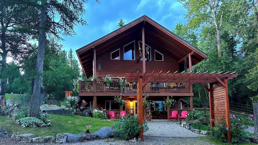 Timber Wolf Resort & Jeep Rentals