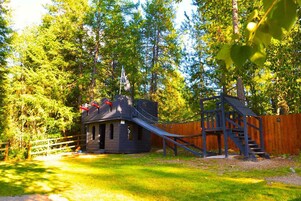 儿童活动区 - 室外