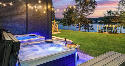Spacious Lakefront Estate: 2 Hot Tubs, Dock, Game Room, Sleeps 38, Tennis Court