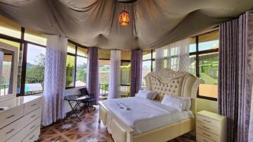 Double Room, River View | Desk, laptop workspace, free WiFi