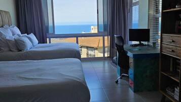 4 chambres, fer et planche Ă  repasser, Wi-Fi, draps fournis