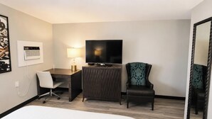 Room, 1 King Bed, Non Smoking | Desk, iron/ironing board (on request), WiFi (free), bed sheets - Rocky Mount Motel near Hwy 220 (Rocky Mount)