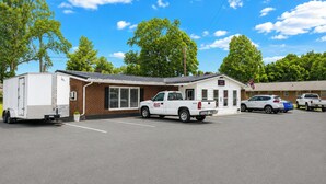 Front of property - Rocky Mount Motel near Hwy 220 (Rocky Mount)