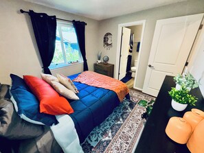 3 bedrooms, WiFi, bed sheets