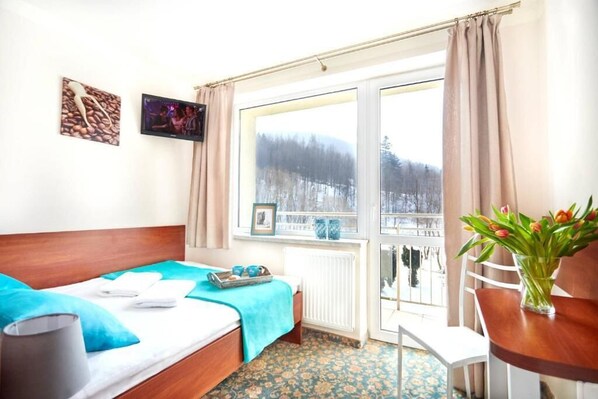 Economy Double Room, Balcony, Garden View - Nad Wodospadem Sp. z o.o (Czernichów)
