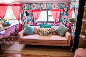 Smart TV, video games