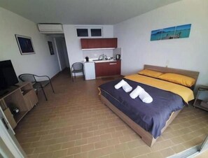 2 habitaciones, internet y ropa de cama 