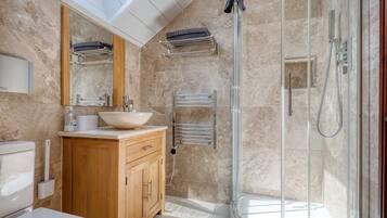 Hair dryer, towels