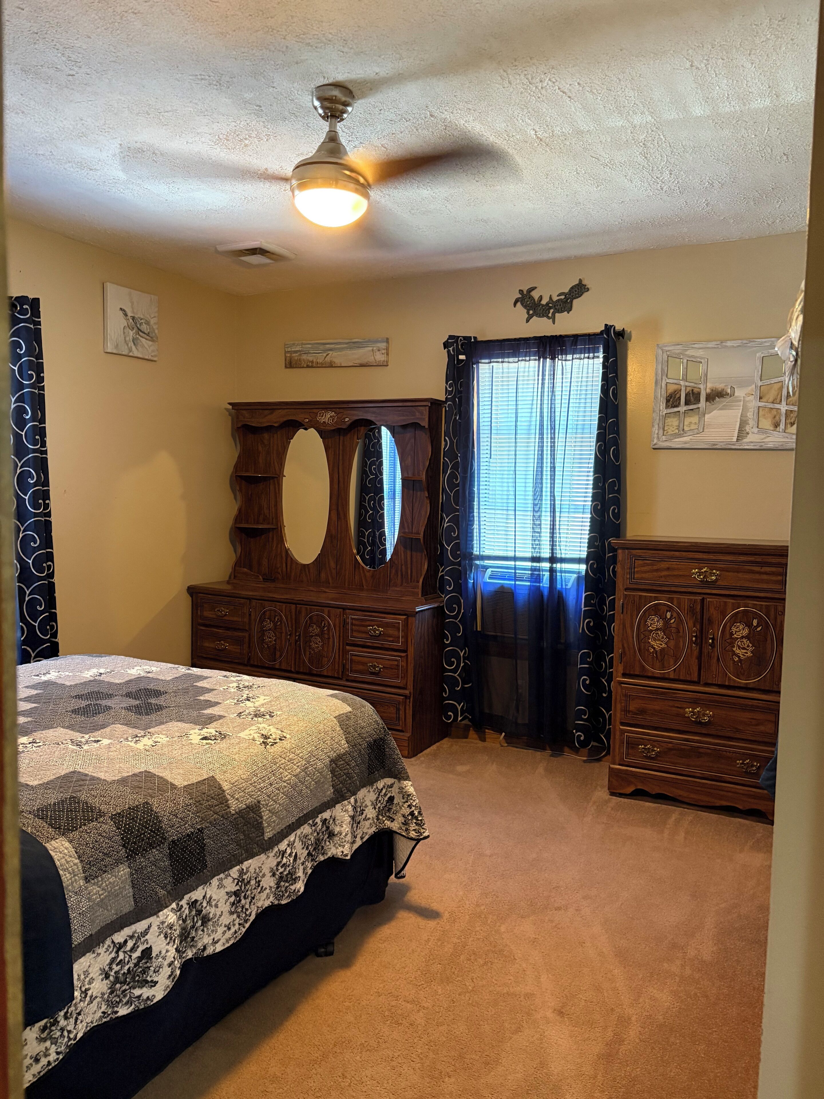 4 habitaciones y ropa de cama 