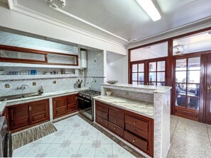 Fridge, cookware/dishes/utensils - Stunning 3-bedroom apartment  with panoramic ocean views, located in the heart of Tangier´s playa (Tangier)