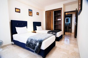 2 habitaciones, wifi gratis y ropa de cama 