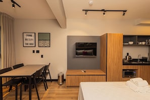 Standard-Doppelzimmer, Stadtblick