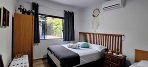 2 多间卧室、熨斗/熨衣板、免费 WiFi、床单