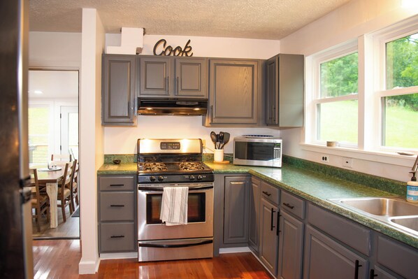 Microwave, oven, stovetop