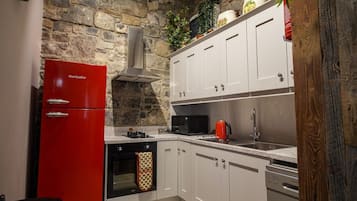 Oven, spices