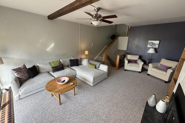 Stowe Ski Condo! 3BR Near Mountain w/Heated Pool! (6052)