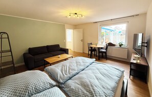 1 bedroom, iron/ironing board, free WiFi, bed sheets