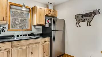 Microwave, oven, stovetop