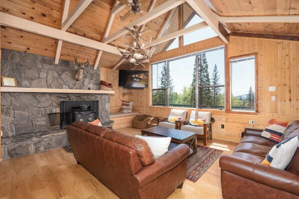 Smart-TV, peis og fotballspill