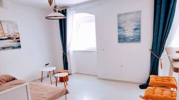 1 bedroom, iron/ironing board, Internet, bed sheets