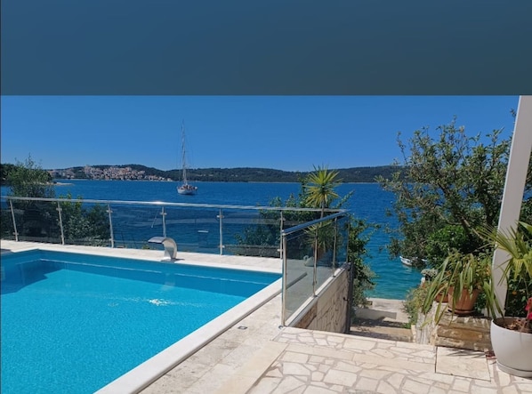 Una piscina climatizada