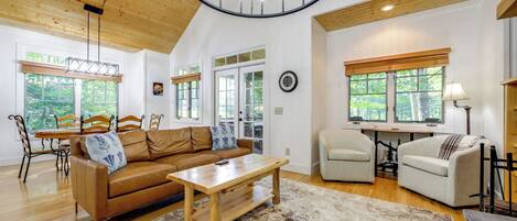 TV, fireplace, books