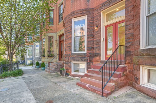 1 Mi to Druid Hill Park: Quaint Baltimore Apt