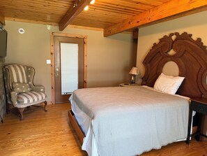 5 camere, Wi-Fi gratuito, lenzuola