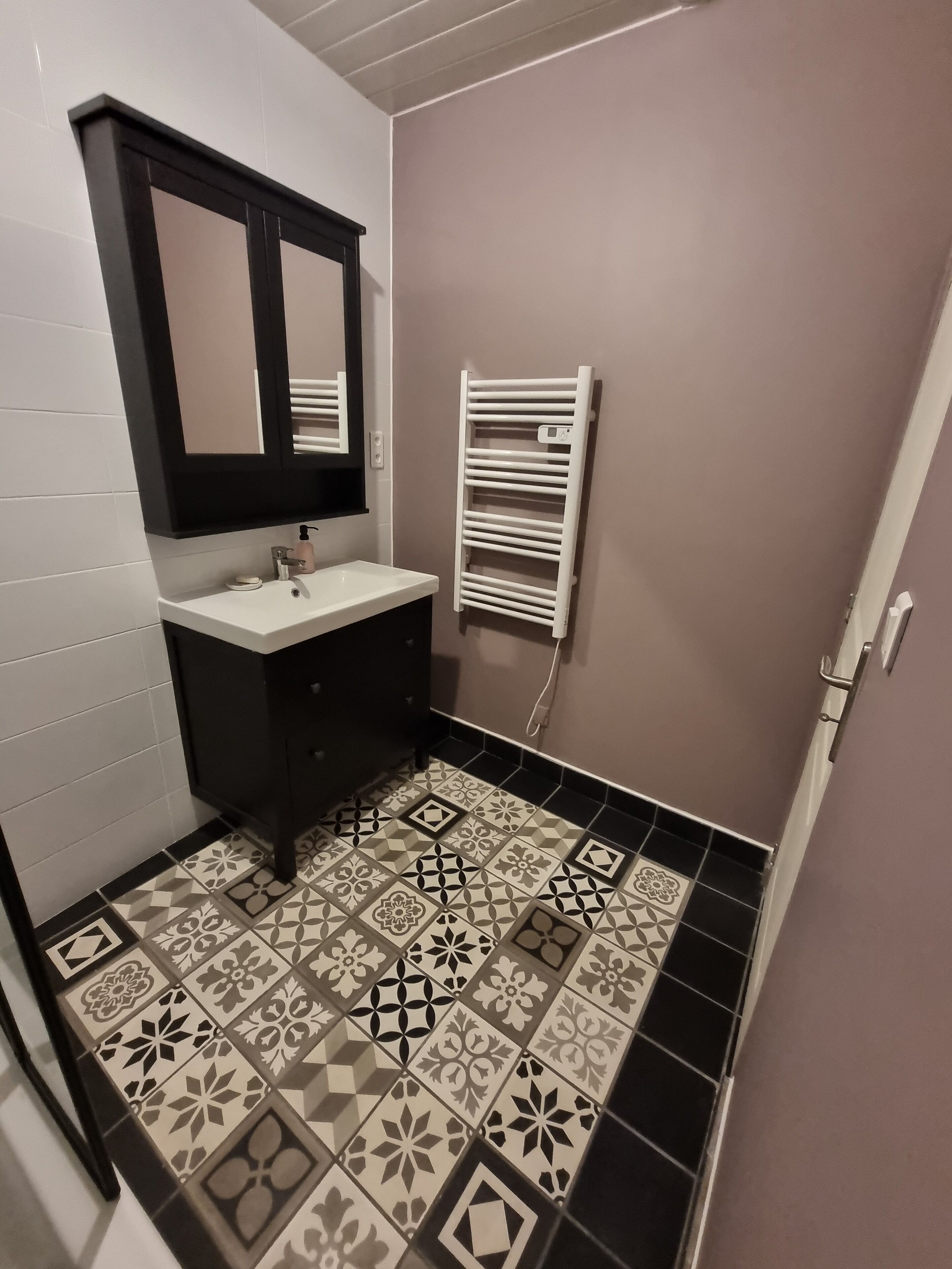 風筒、提供毛巾、番梘、廁紙