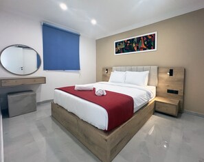 Deluxe Bungalov, 1 Büyük (Queen) Boy Yatak ve Çekyat, Havuz Manzaralı | Ücretsiz minibar, ütü/ütü masası, ücretsiz kablosuz İnternet 