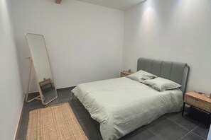 1 chambre, accès au Wi-Fi (inclus), literie fournie