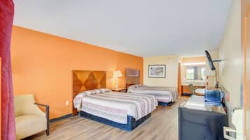 客房, 非吸煙房 (2 Full Beds) | 房內夾萬、書桌、熨斗/熨衫板、免費 Wi-Fi